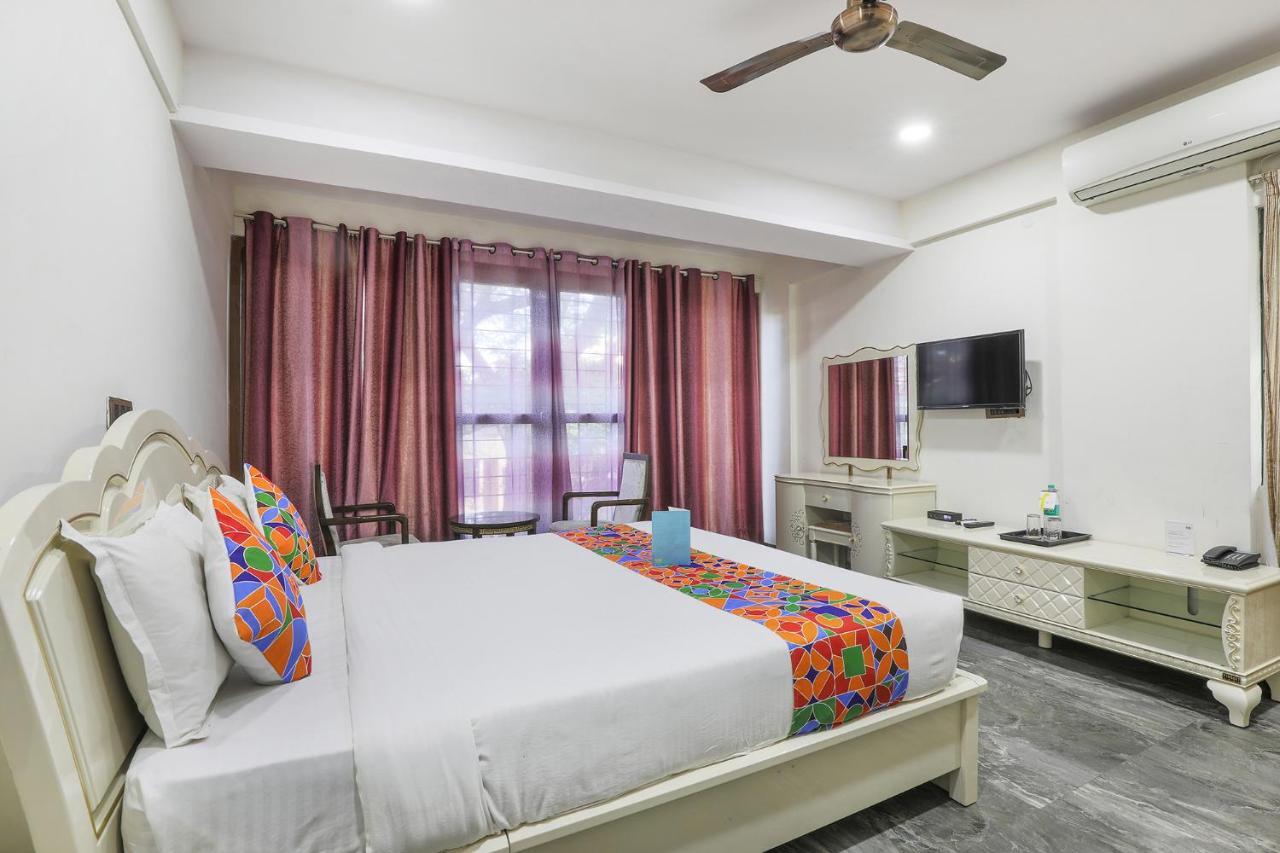 Fabhotel Frazer Suites - Nr Bangalore Cantt Railway Station Екстер'єр фото